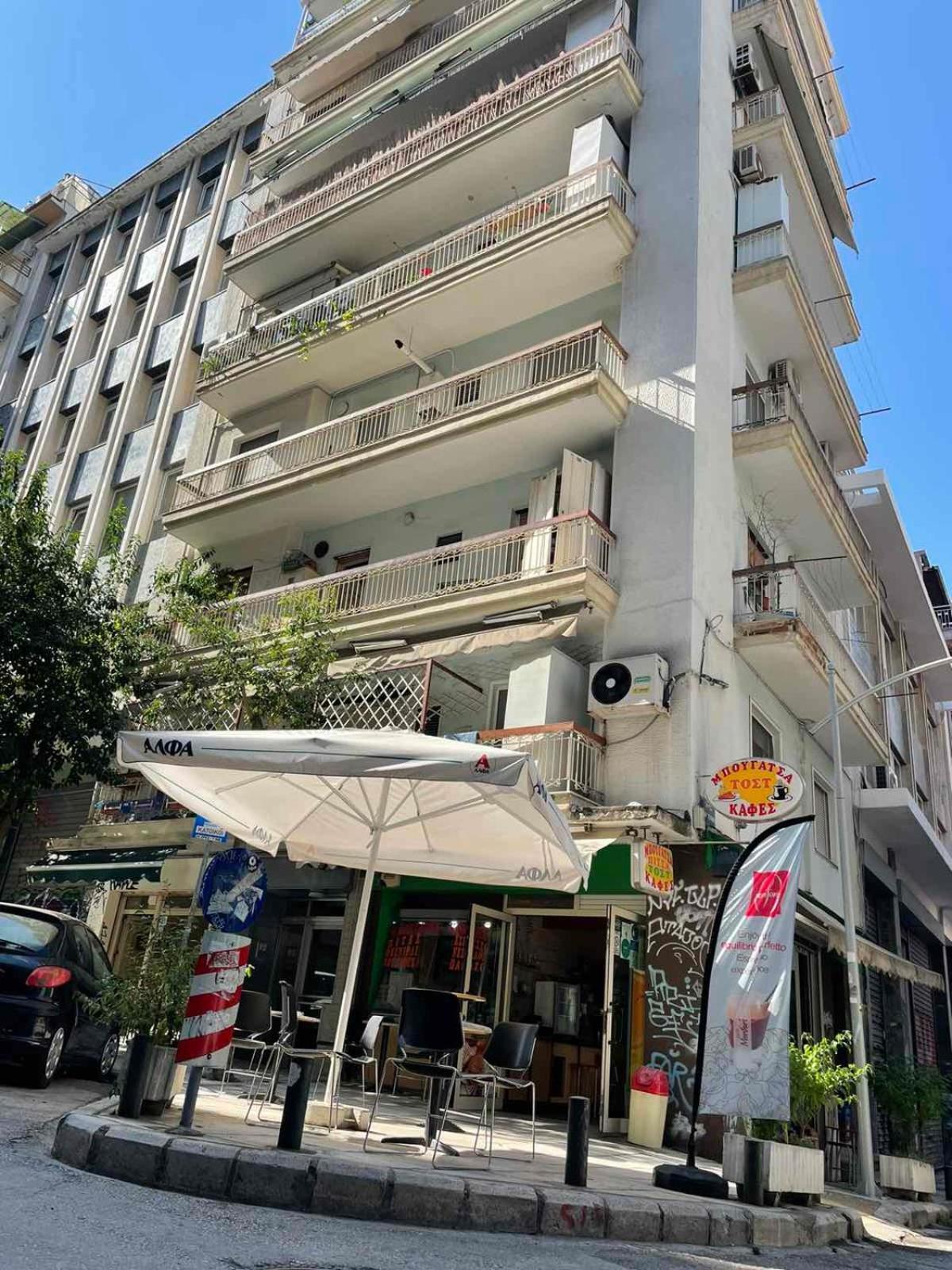 Flowery Penthouse In Centre Of * Thessaloniki